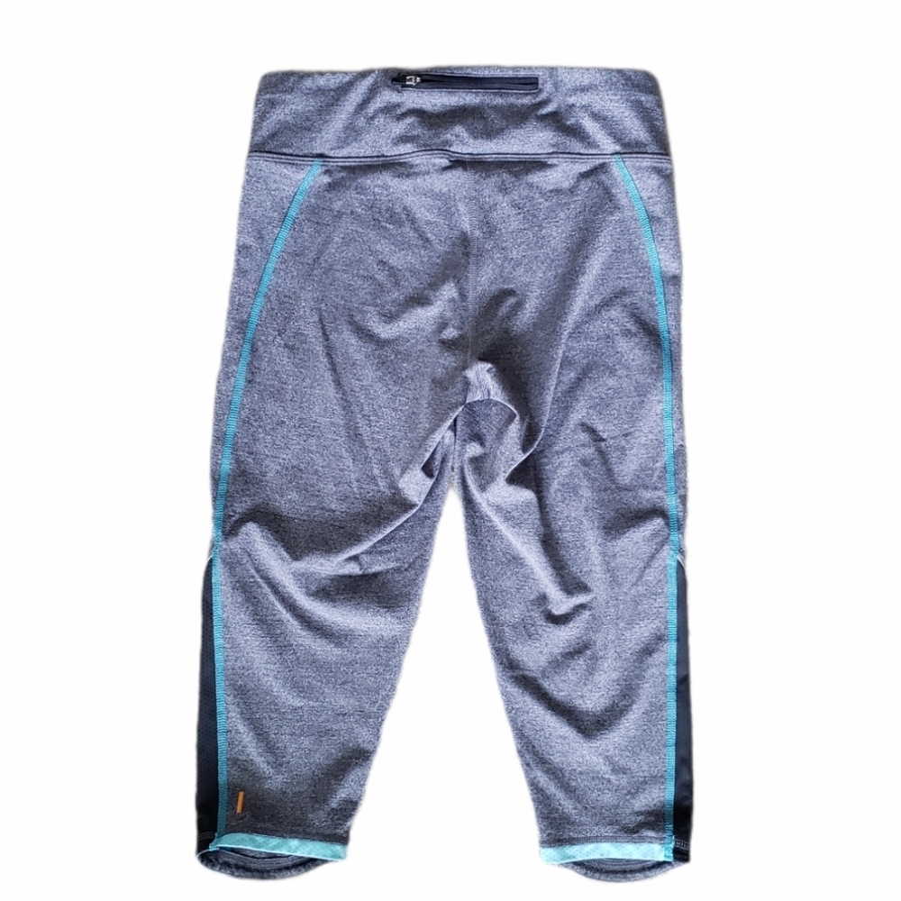 Lucy Tech Power Max Static Gray Crop Legging Size… - image 4